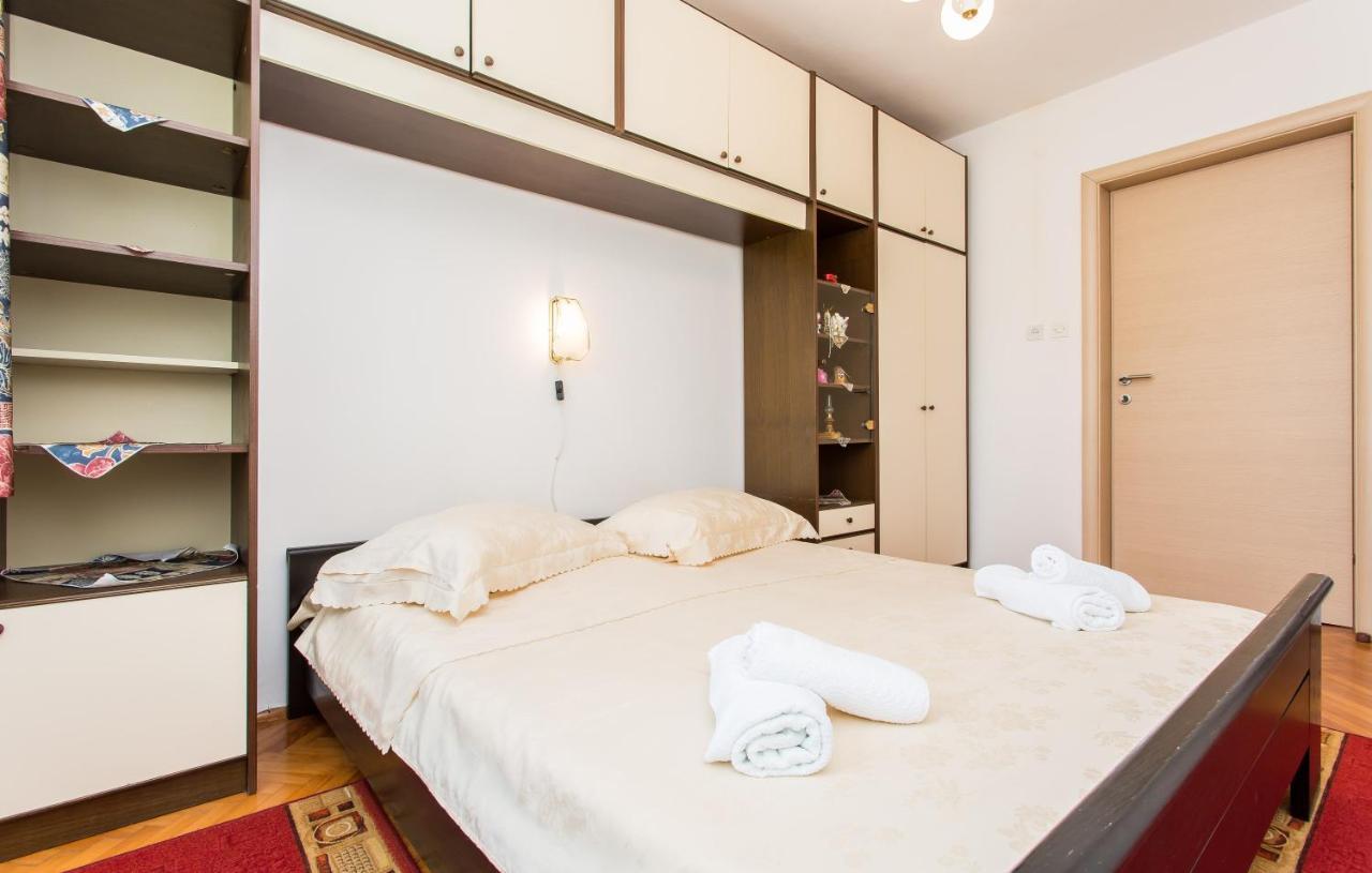 Appartment Rezika Silo  Bagian luar foto