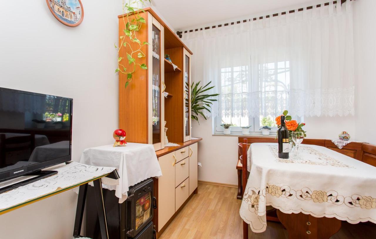 Appartment Rezika Silo  Bagian luar foto